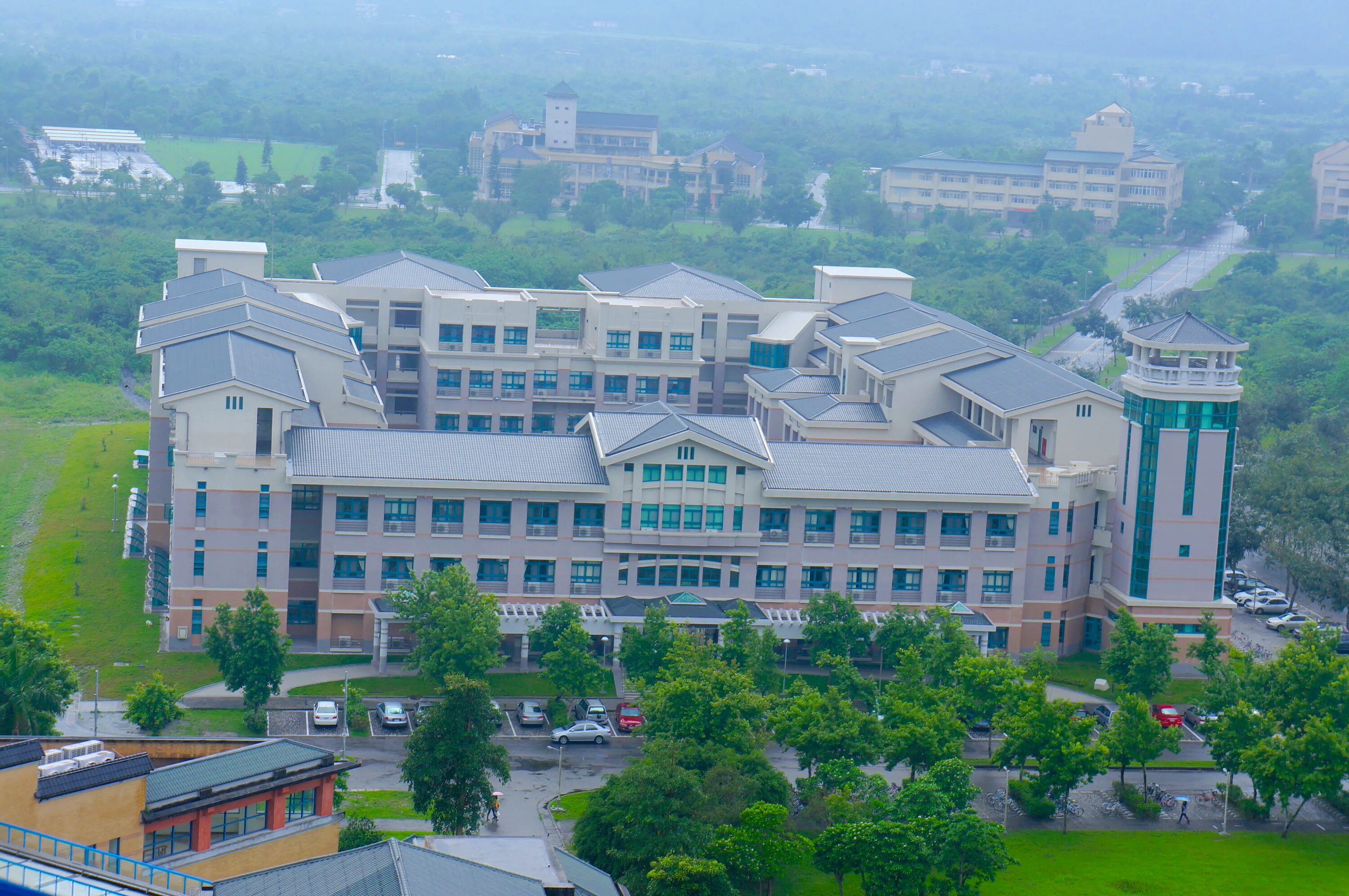Dong a university. National dong hwa university. dong hwa university.