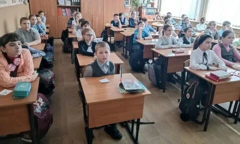 70 учеников