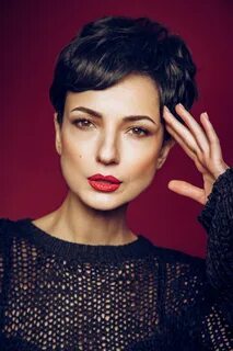 Evgeniya Sviridovaning erotik fotosuratlari