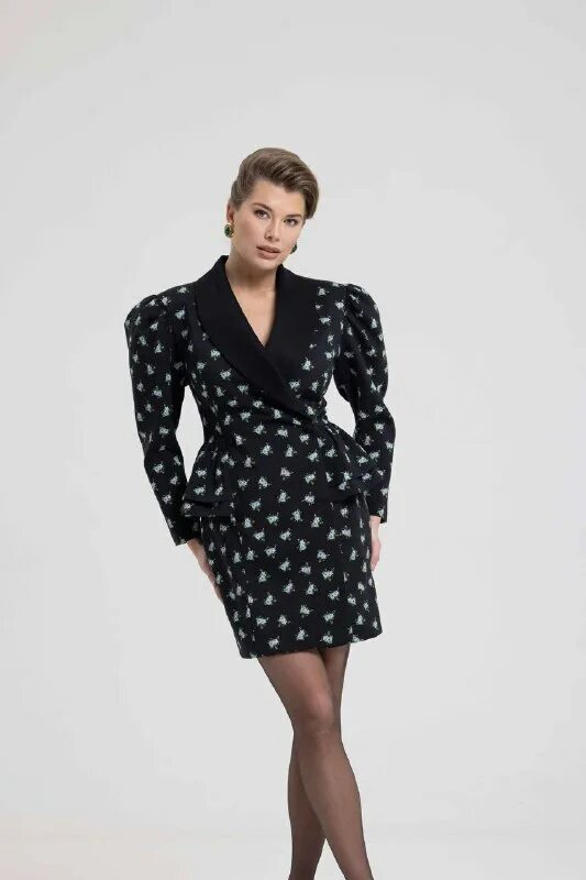 Sashaskvo одежда. Sashaskvo одежда. Sashaskvo instagram. Елизавета боярская в платье. Sashaskvo одежда.