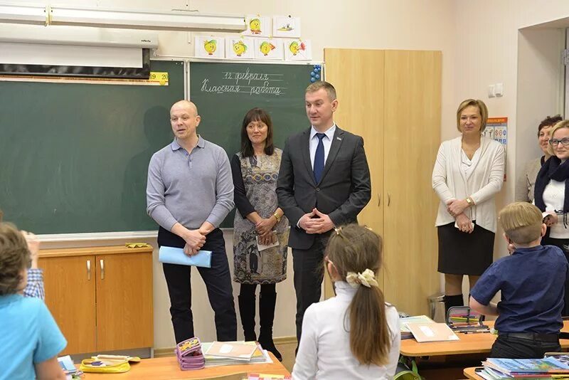 Школа 36 мурманск. Школа 36 мурманск фото. 36 гимназия мурманск. Школа 36 мурманск. Школа 36 мурманск.