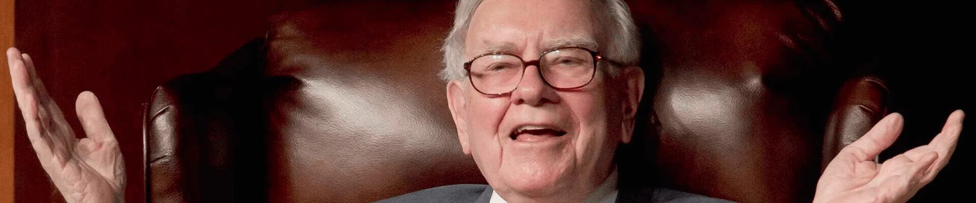 "director" "berkshire hathaway" "prague" past: investment manager at j. Howard warren buffett. Уоррен баффет о золоте. Уоррен баффет молодой. Видео про баффета маск.