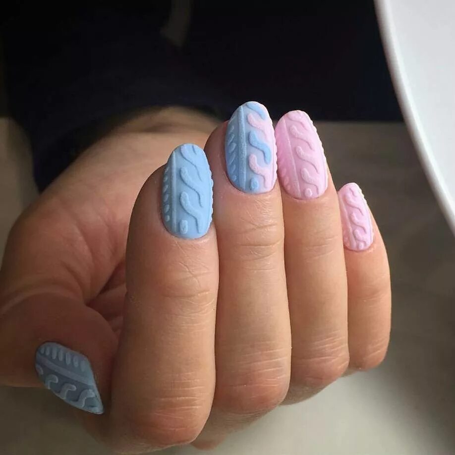 маникюр свитер. дизайн ногтей вязаный свитер. вязаный маникюр. маникюр свитер пошагово. свитер на ногтях.