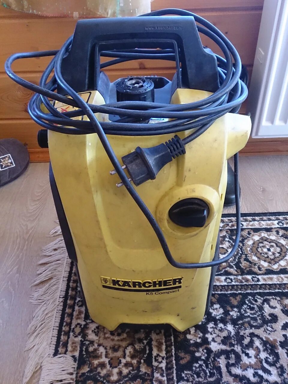 Мойка керхер к 5 компакт. Karcher 5 Compact. Мойка кёрхер к 5. Мойка Керхер к5. Автомойка Керхер к 5 компакт.