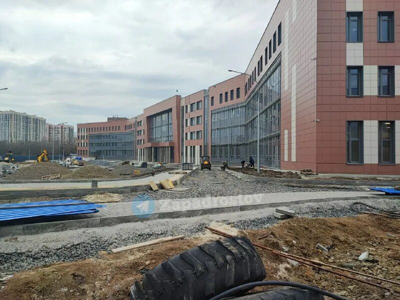 школа гигант в ростове на дону. школа на привозе в ростове на дону. школа 60 на привозе. школа на зорге мильчакова. школа на привозе в ростове на дону.