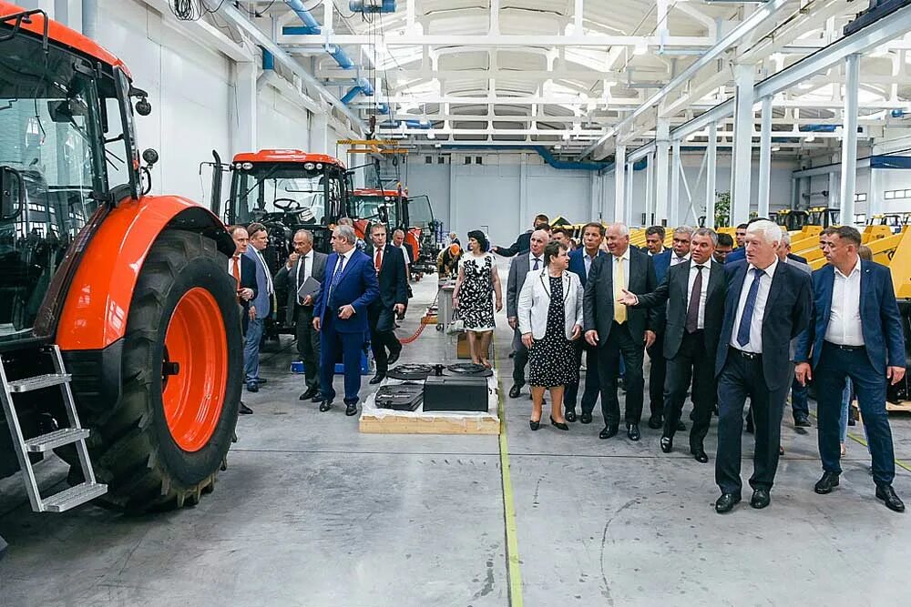 трактор ростсельмаш 3435. мтз 80 колхоз. трактор анд крамер. владимирская сельхозтехника. трактор мазелов.