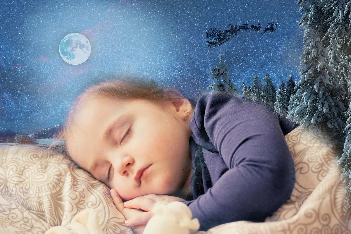 Дитя ночи. Сновидения детей. Малыш спит. Спящий ребенок ночью. Сладко спящие дети.