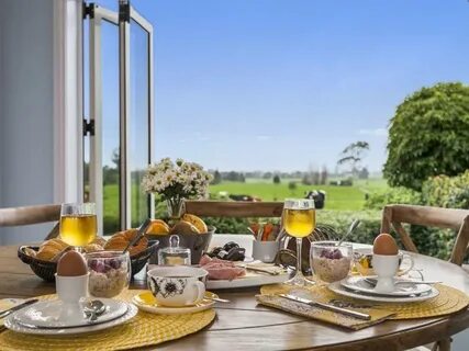 Bed breakfast
