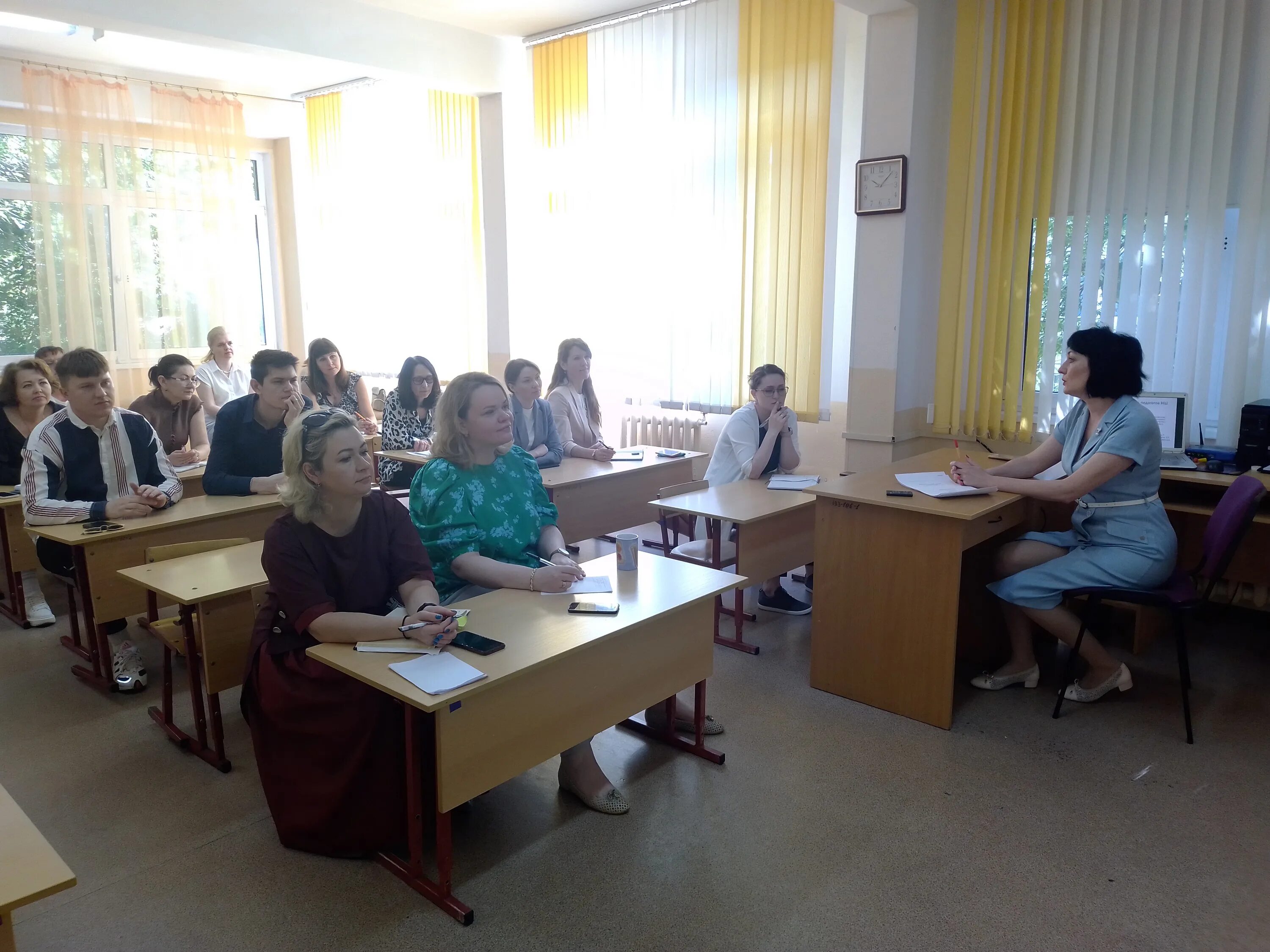 методическое заседание учителей начальных классов. методическое заседание учителей начальных классов. заседание методического объединения учителей начальных классов фото. заседание методического объединения учителей начальных классов. методическое объединение учителей начальных классов.