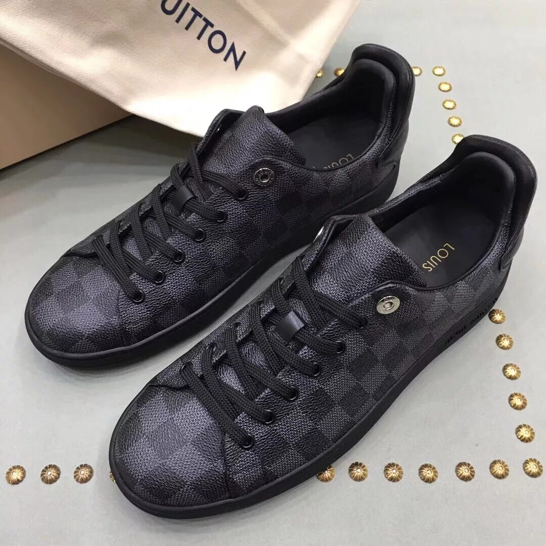 Кроссовки vuitton мужские. Кеды Louis Vuitton FRONTROW. Кеды Луи Виттон мужские. Louis Vuitton FRONTROW Sneakers черные. Кеды Louis Vuitton мужские ms0133.