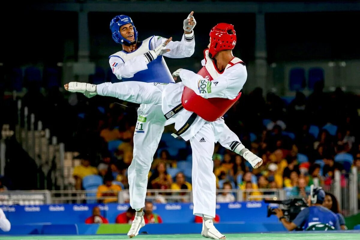 Тхэквондо ВТФ Олимпийский вид спорта. Тхэквондо ВТФ Olympic. Джонатан Филд таэквондо. Язык тхэквондо