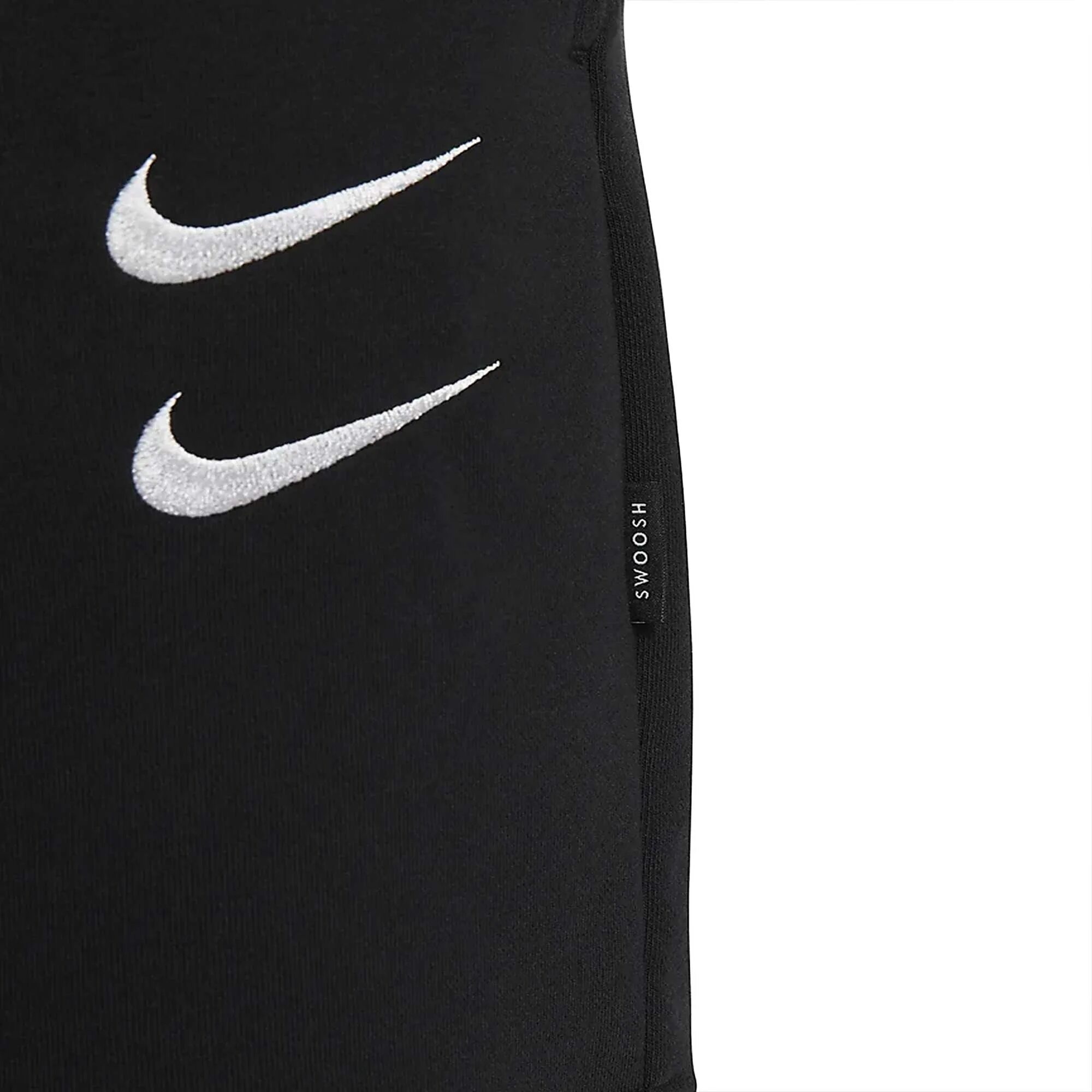 Два найк. Шорты nike m nsw swoosh short ft. nike double swoosh шорты. шорты найк дабл свуш. nike sportswear swoosh shorts.