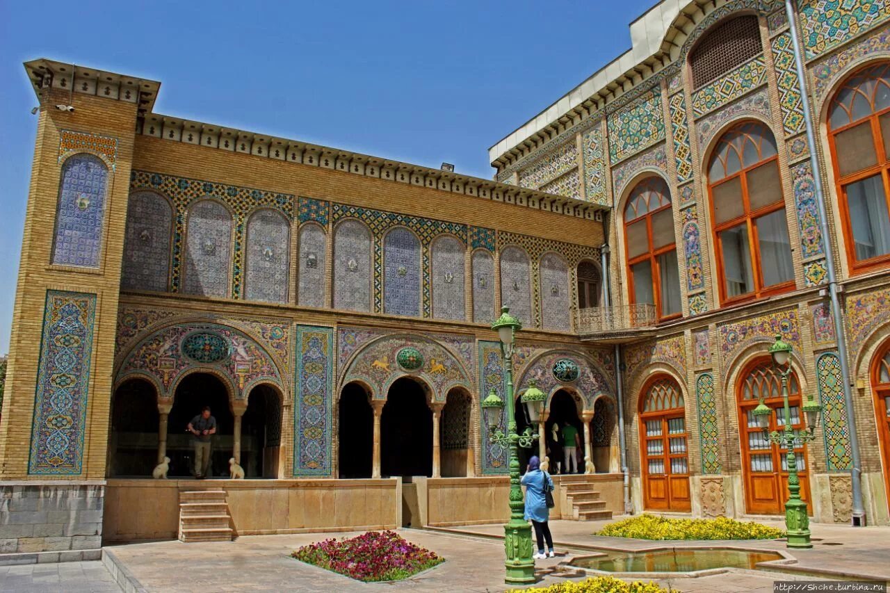 Дворец шах. Дворец ниаваран тегеран. Дворец шаха в тегеране. Дворец голестан дворцы ирана. Дворец голестан иран.
