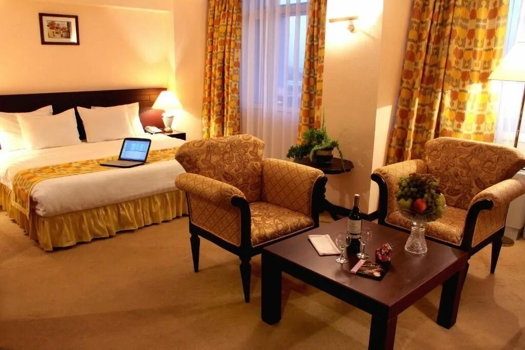 Азия отель ташкент. Hotel uzbekistan ташкент. Palace, узбекистан, ташкент. Отель узбекистан 4*. Hotel uzbekistan.