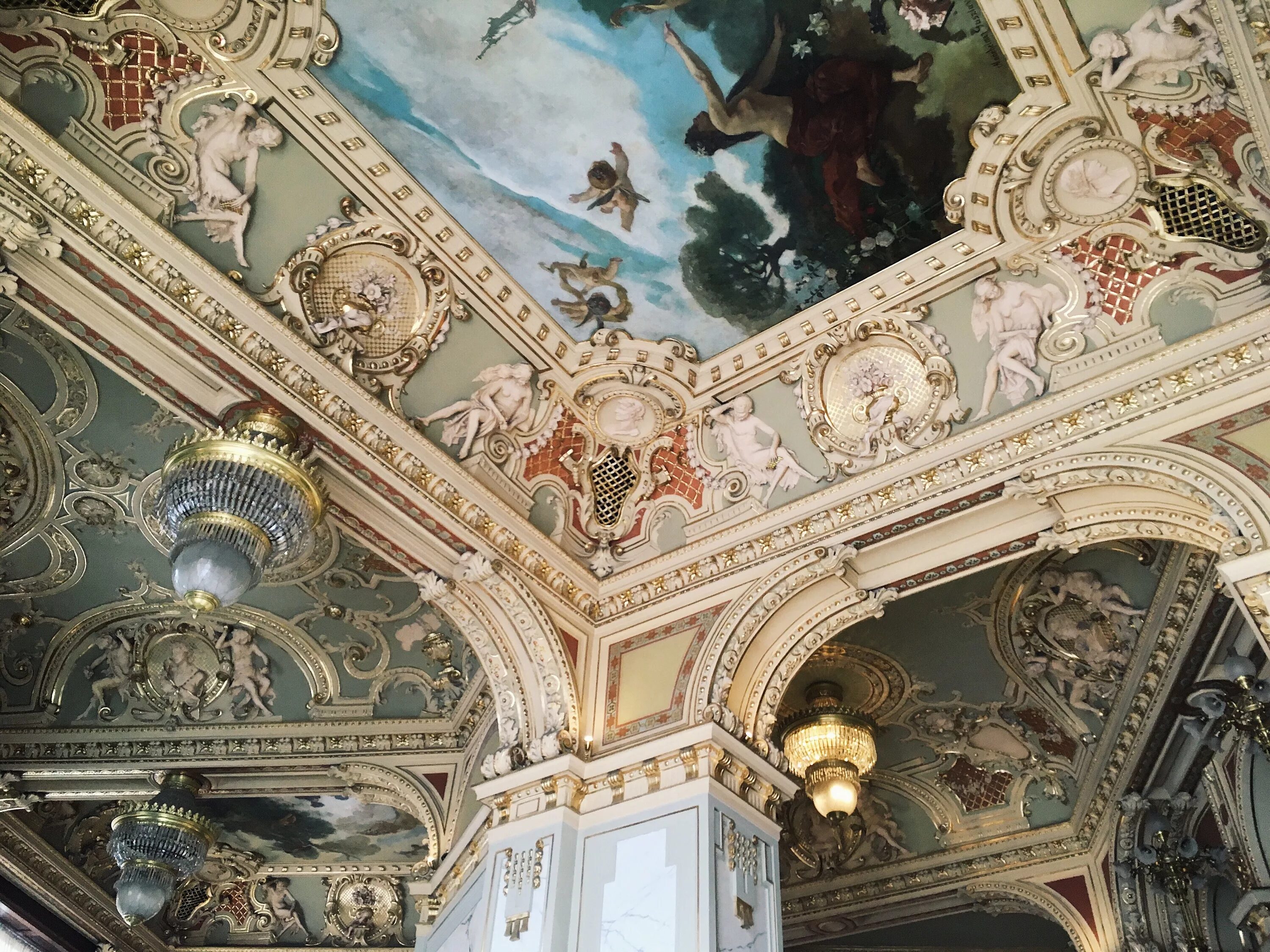 Ренессанс барокко рококо 1840-1870. Архитектура готика ренессанс барокко рококо. Рококо возрождение. Эстетика барокко 17 века. Фрески эпохи рококо.