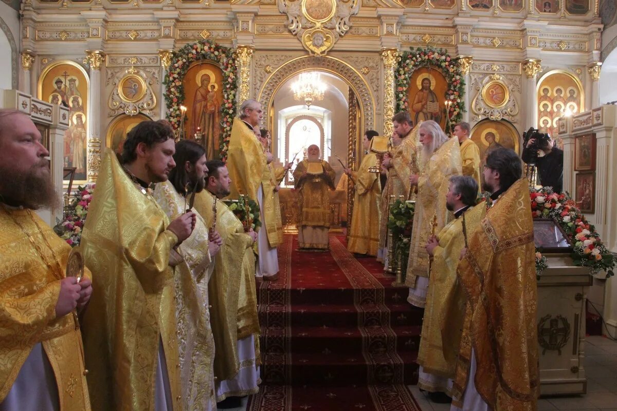 Церковь 9 мучеников. Кизические мученики храм в москве. храм 9 мучеников кизических. храм «девяти мучеников кизических» в г. москве.. чин великого освящения храма истра.