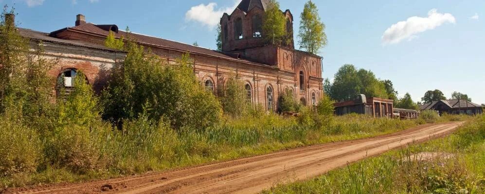 Александровское Даровской район Церковь. Село Александровское Даровского района Кировской области. Села Александровское Даровского района Кировской области. Церковь в Александровском Даровской район Кировской области.