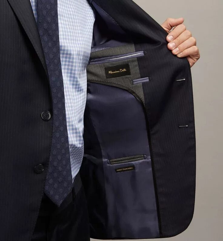 Внутренний карман в мужском пиджаке. Подкладка пиджака. Внутренний карман пиджака обработка. Внутренний карман на мужском пальто. Francesco smalto пиджак внутренний карман.