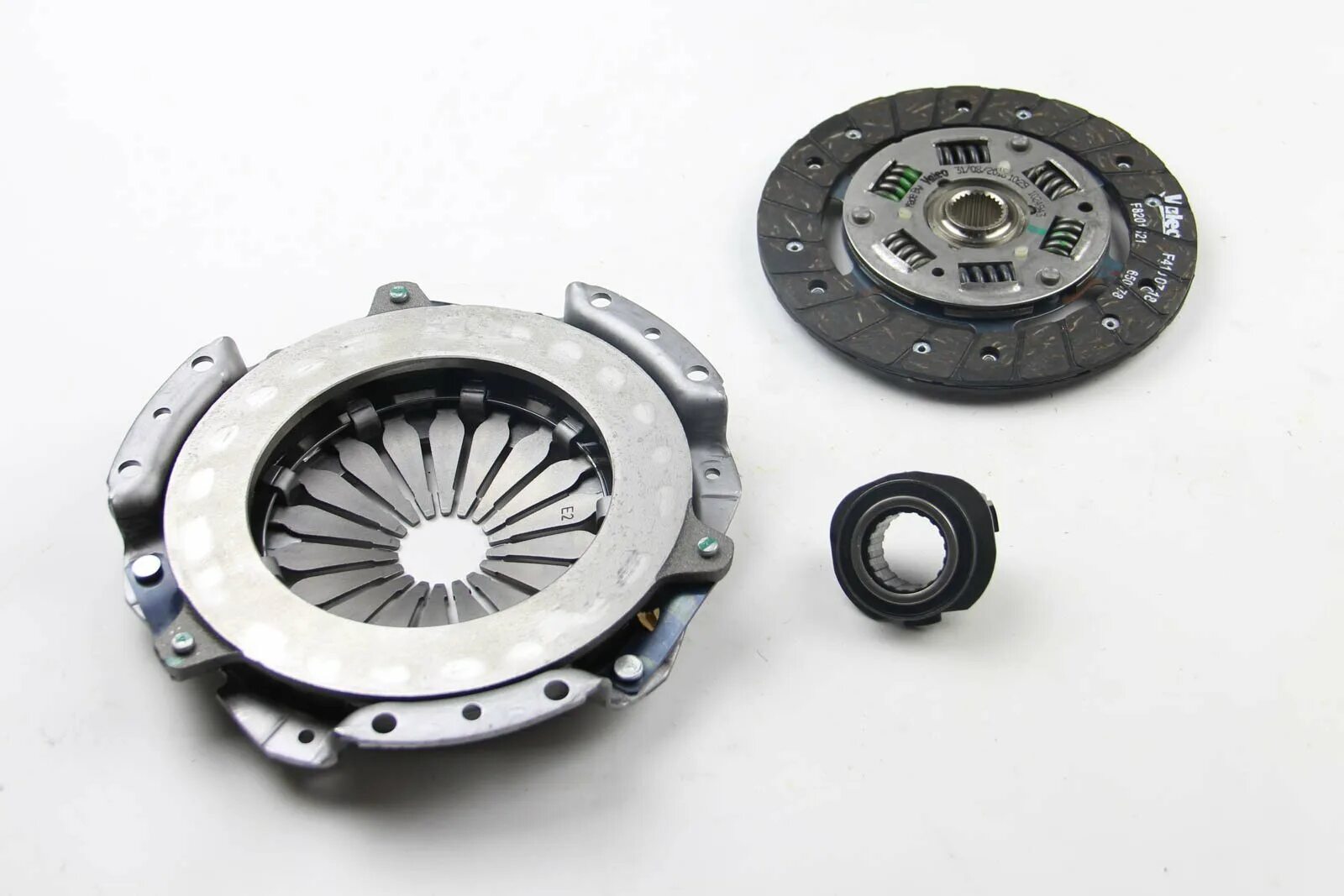 4 8 клапанов артикул. Сцепление рено логан 1. Сцепление logan kraft 1. Сцепление рено логан 1. 4 8 клапанов артикул.