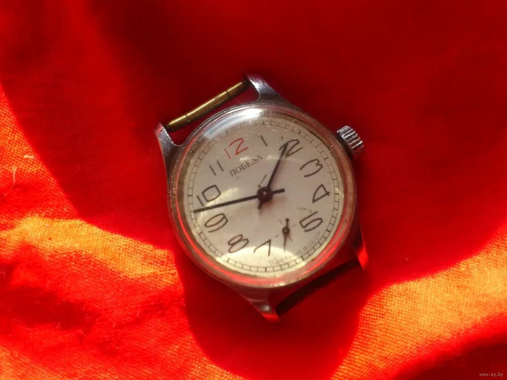 часы ссср победа 1945-1995. часы победа 1945 года. наручные часы победа ссср 117411. часы победа 50е. часы полет 1945 1995 полет 50 лет победы.