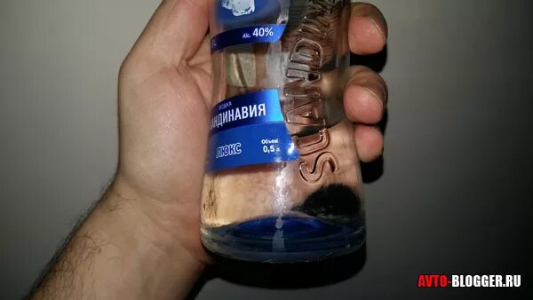 Чем растопить лед в трубе. Замерзший водосток. Лед в водосточной трубе. Лед растопить средство. Жидкость которая растапливает лед.