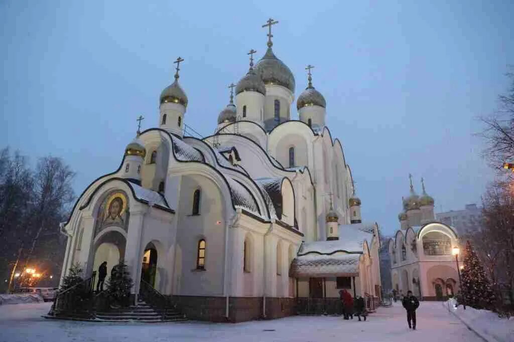 Патриаршее служение в Великий понедельник в Покровском женском монастыре / Фотоа