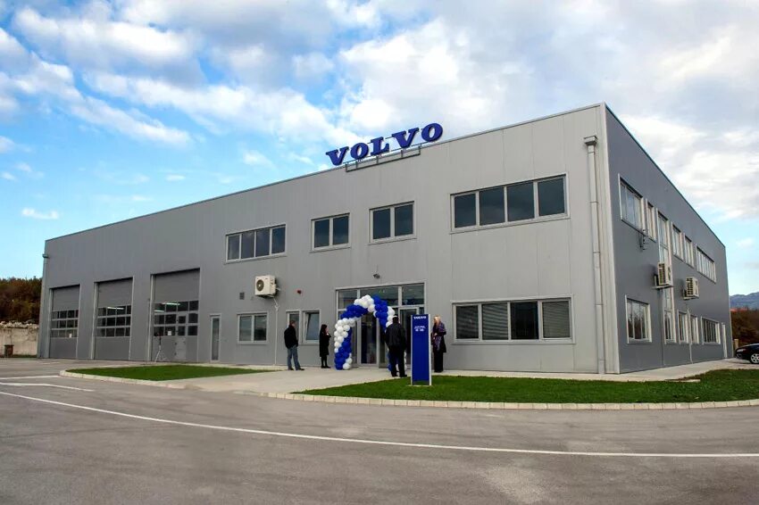 Трак сервис липецк. Липецк-трак липецк. Вольво центр навля брянская область. Навля трак центр навля. Вольво трак центр навля.