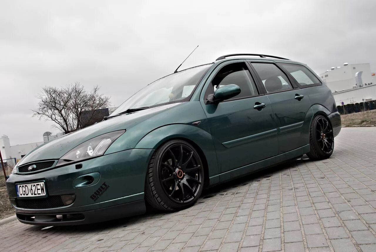 Ford Focus 1 стенс. Ford Focus mk1 Tuning. Ford Focus 1 Tuning. Ford Focus 1 Wagon stance.