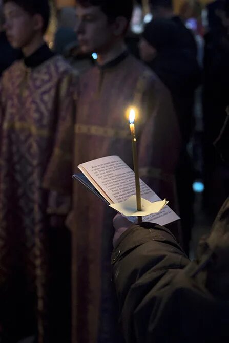 В какие дни читают андрея критского. Канон Великого Андрея Критского в храме. В храме покаянный канон Андрея Критского в храме. Чин чтения канона Андрея Критского в храме.