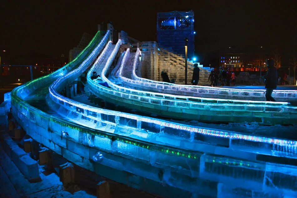 Парк арлекино барнаул 2023. Горки в барнауле 2024. Льдинка барнаул фото. Самая длинная горка в алтайском крае. Площадь сахарова барнаул.