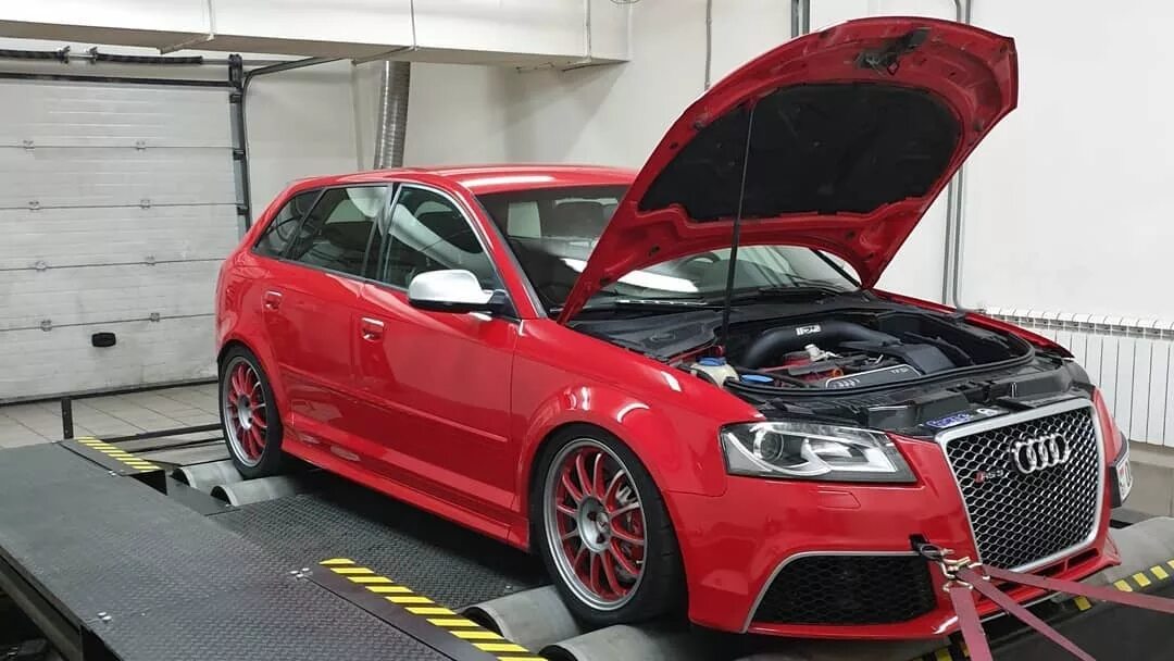 Audi rs3 Stage 4. Audi rs3 8p Red. Ауди Стейдж 3. Интеркулер Forge Audi rs3. Стейдж на ауди