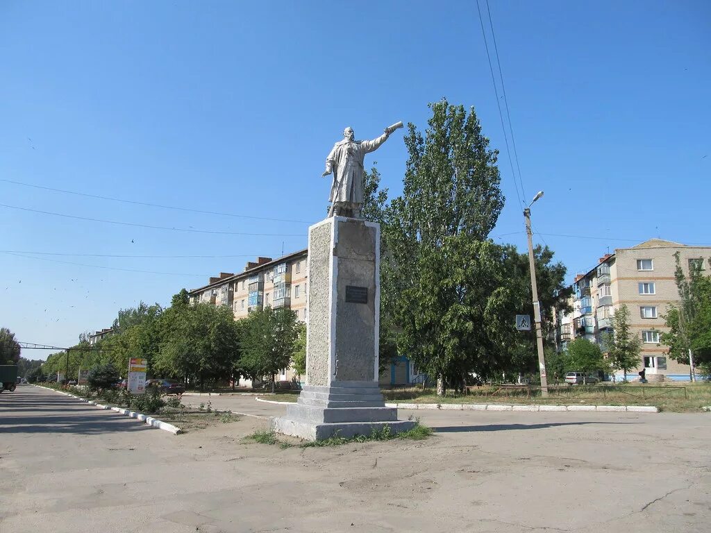 Токмак 12 апреля. Токмак украина. город токмак запорожская. большой токмак запорожская область. запорожье город токмак.