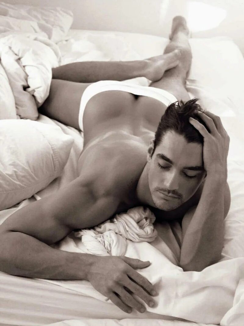 Дэвид Ганди фото. Дэвид Ганди торс. David Gandy Mariano Vivanco.