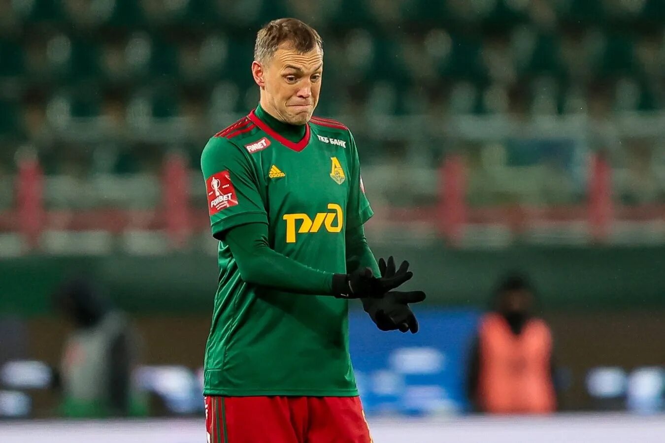 Дзюба почему не играет сегодня за локомотив. Дзюба в локомотиве 2025.