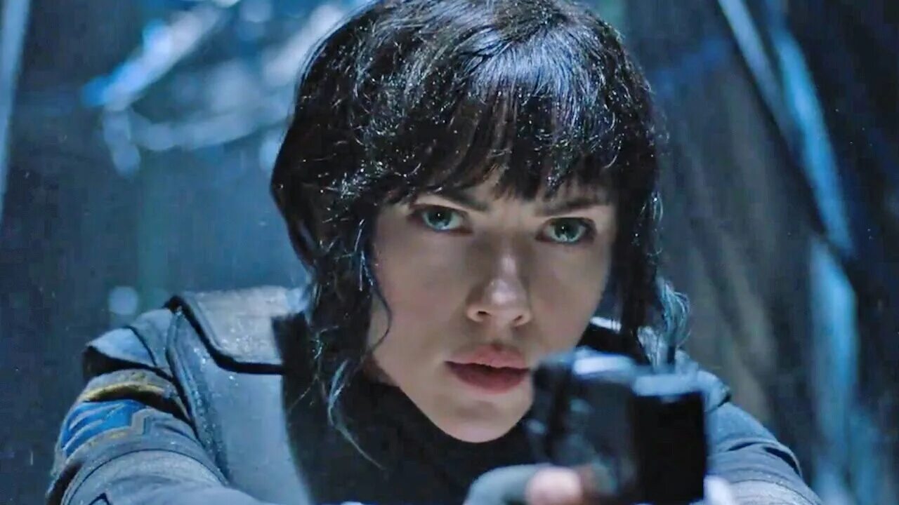 Скарлетт йоханссон призрак. Scarlett johansson призрак в доспехах. Призрак в доспехах 2017 скарлетт йоханссон. Мотоко кусанаги скарлетт йоханссон. Скарлетт йоханссон ghost in the shell.