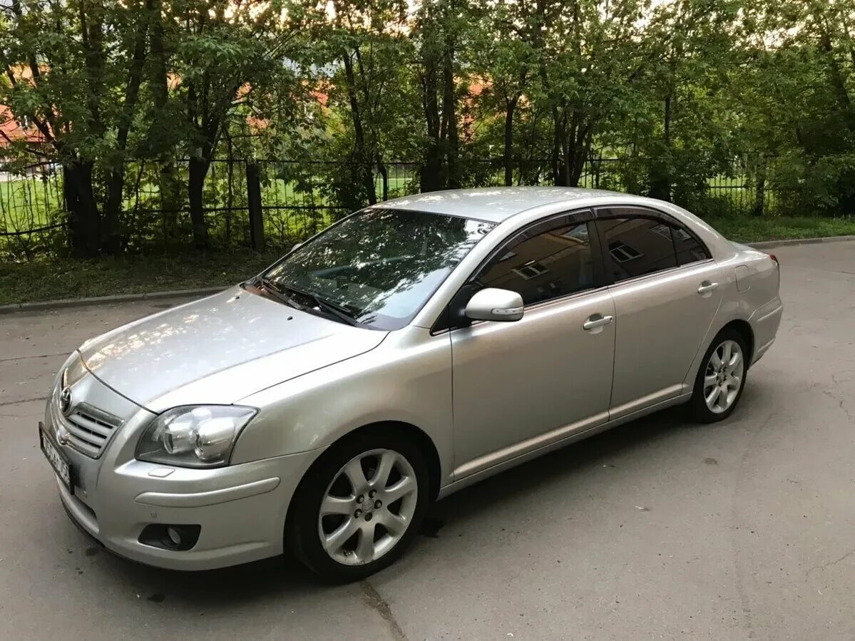 Тойота авенсис краснодарский край. Тойота Авенсис 2007 седан. Тойота Авенсис 2007 серебристый. Toyota Avensis 2007 серебристый. Тойота Авенсис седан.серебристая 2006.