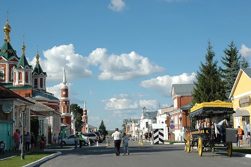 Малые города России. Маленький городок в России. Маленькие города России. Российский провинциальный город.