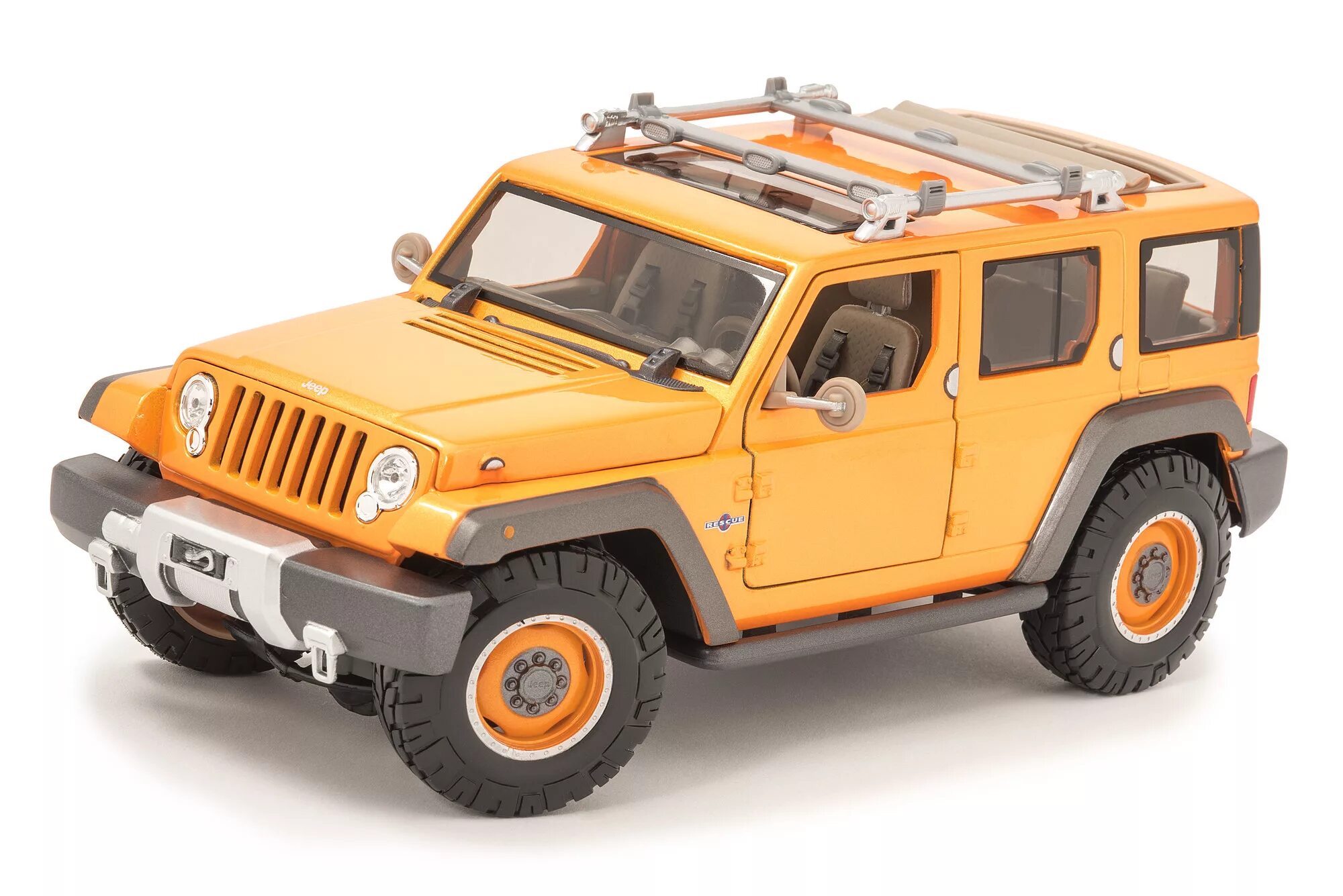 Модели больших машин. Внедорожник maisto Jeep Rescue Concept Police (36211) 1:18. Модель 1:32 Jeep Liberty игрушка. Коллекционные модели автомобилей джип. Кузов джип игрушка.