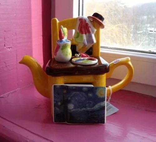 стульчик чайничек. стульчик чайничек. стульчик чайничек. чайничек с вазой. необычные чайники.