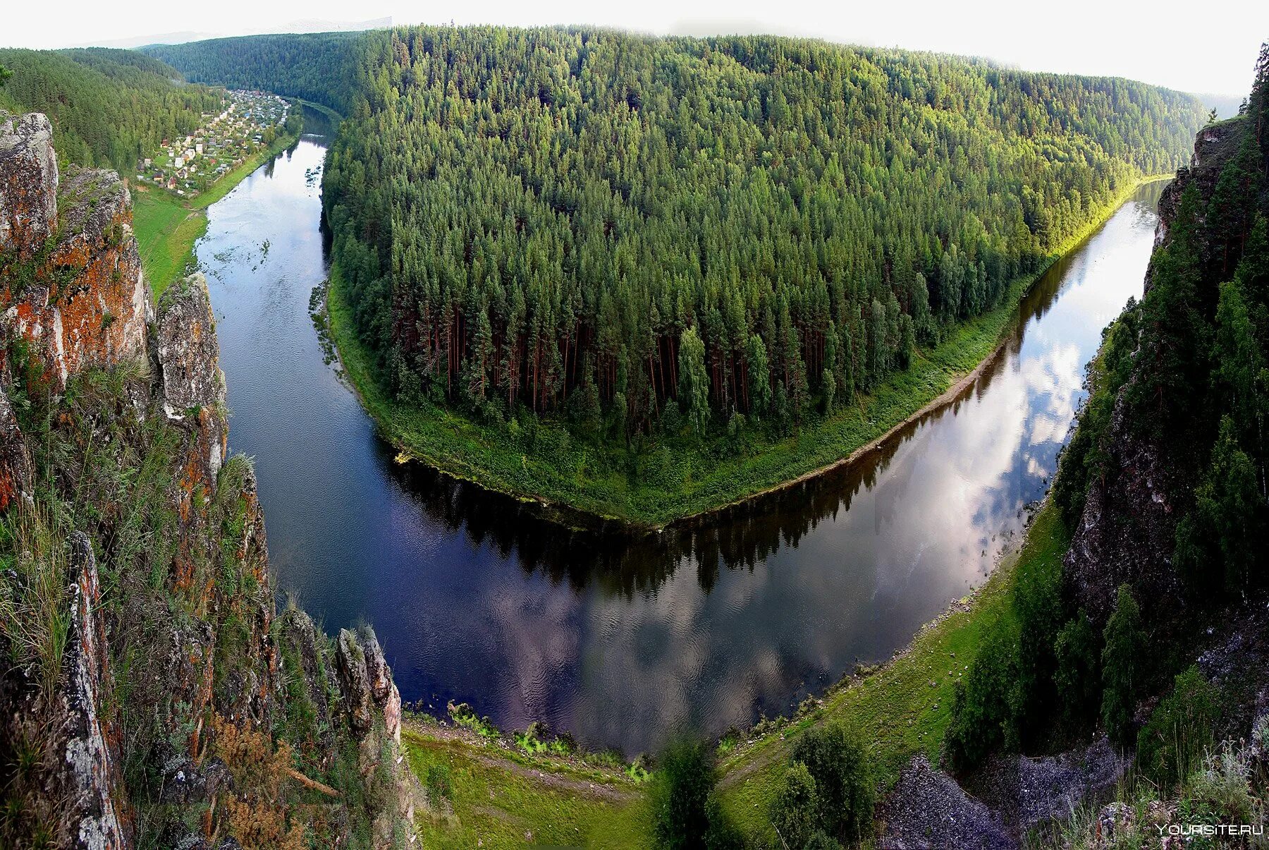 Картинки ай ая. Река Урал в Челябинской области. Река ай Южный Урал. Река ай Челябинской области. Природа Саткинского района.