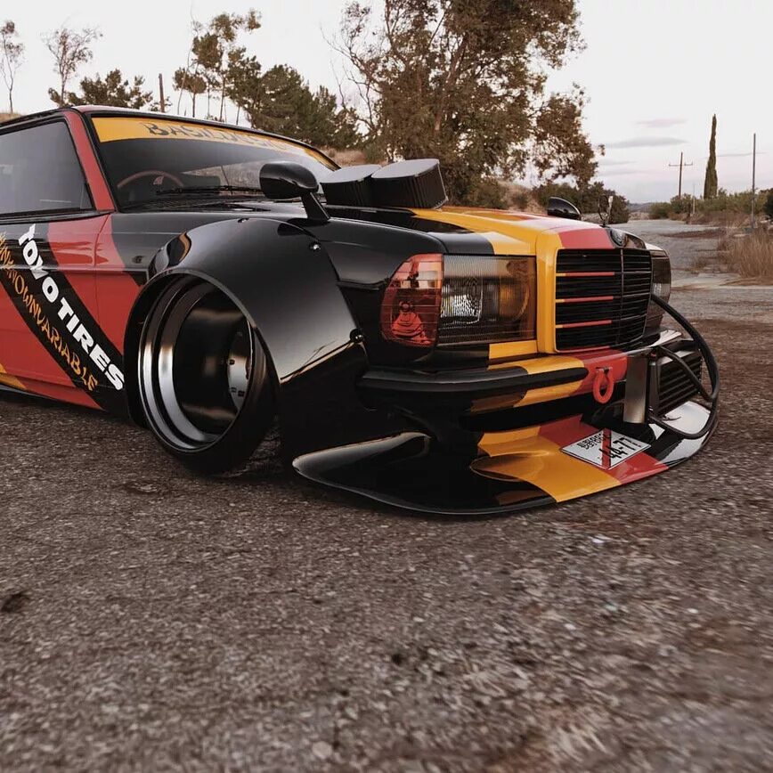 Крут 123. Mercedes-benz w123 300. Крут 123. Крут 123. W123 гоночный.