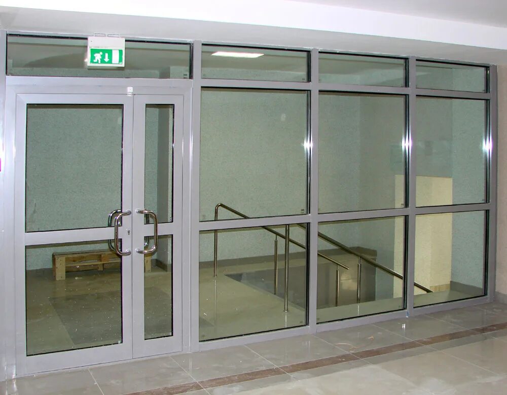 Пожарные окна в здании