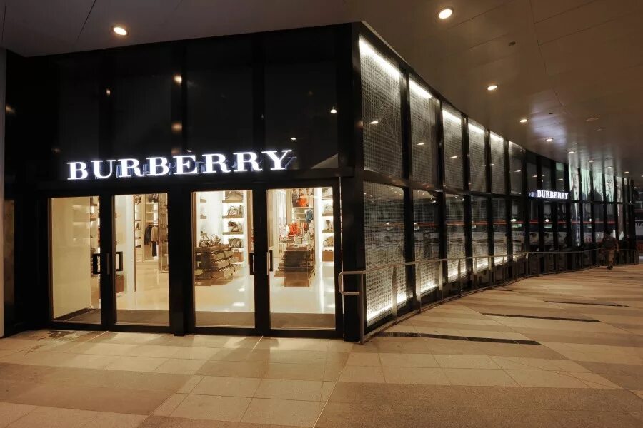 Burberry москва. . Барбери Барбери бренд-бутик. Burberry brand Store. Берберри ГУМ. Burberry Store in Singapore.