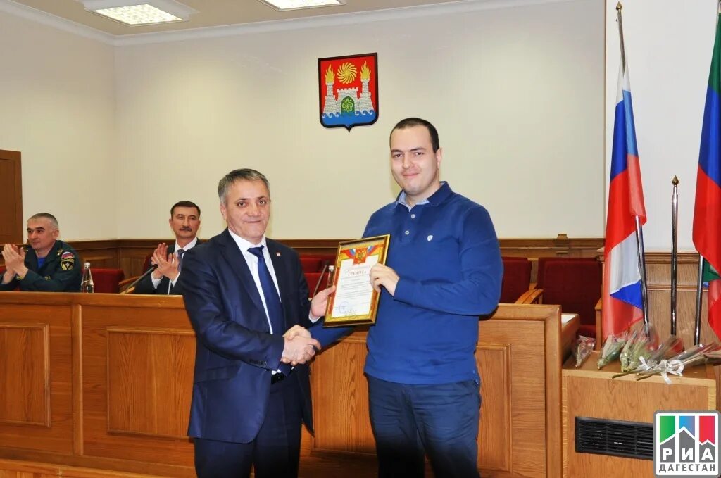 Чс в дагестане. Го чс махачкала. Го чс махачкала. Го чс махачкала. Колледж гражданской обороны и чрезвычайным ситуациям махачкала.