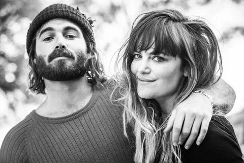 Angus and julia stone old friend перевод