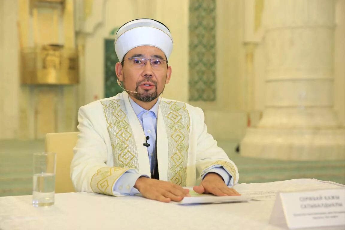 Злой имам. Абдурашид кори муфтий. Имам мутавалли шаарави. Узбекские имамы. Верховный муфтий казахстана.