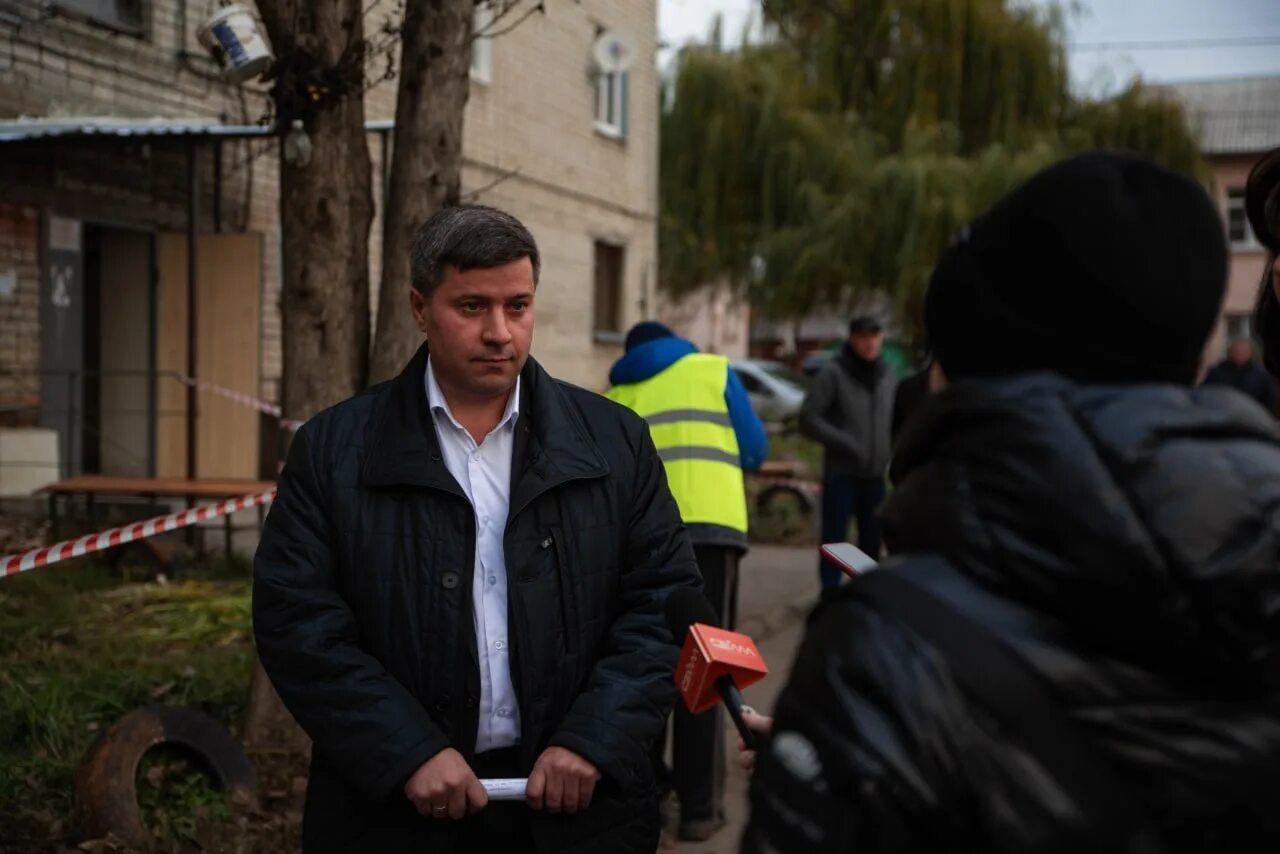 Сум 37. Цыбин курск администрация. заместитель главы администрации города мелитополь фото. сумская 37. курск сейчас.