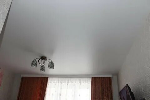 Сатиновый потолок лучше чем матовый