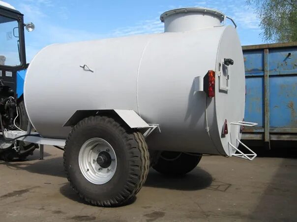 Мтз с прицепом joskin. Тракторные цистерны. Полуприцеп ппс-248-мку-1,3т. Авто марка joskin. Полуприцеп тракторный специальный ппс-248-мку-1.