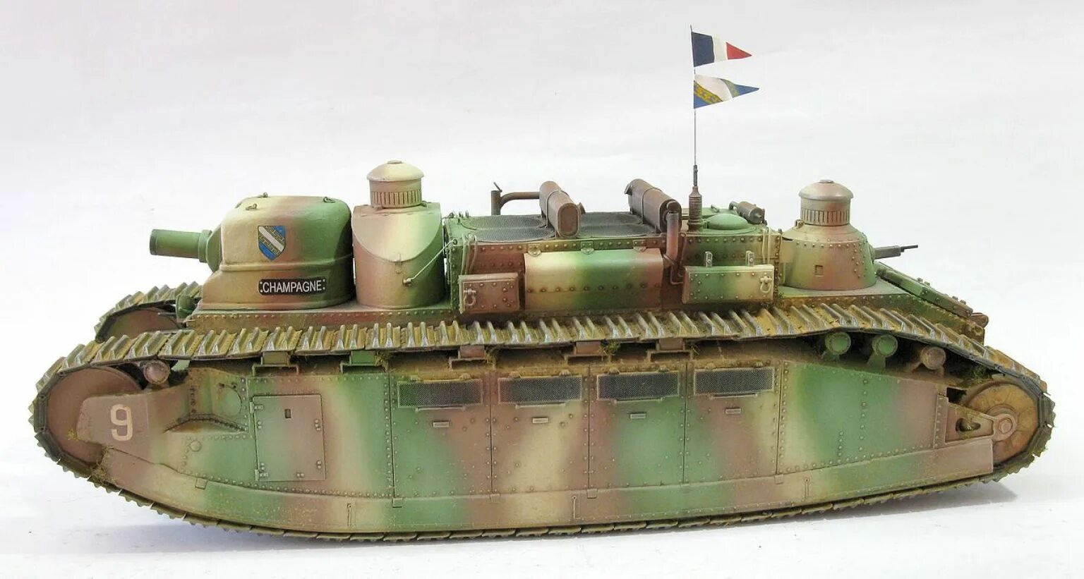 Vector char c. Танк 2c bis. char 2c bis. французский танк с круглой башней. французский танк гусь.